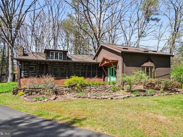 1620 MOUNTAIN ROAD, HARRISBURG, PA 17112