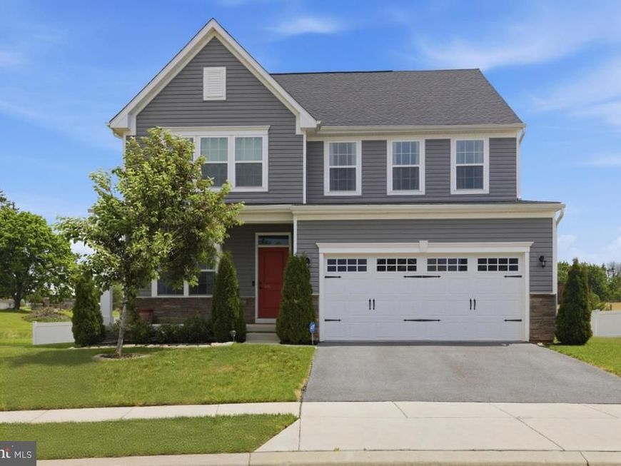 105 Hess Circle, Taneytown, MD 21787 Main Photo