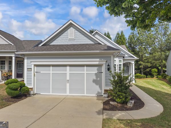 6233 Greenstone Circle, Hoschton, GA 30548