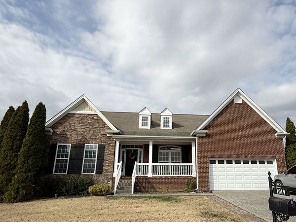 1019 Queens Pl , Spring Hill, TN 37174