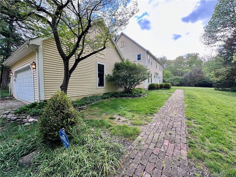 3975 Conference Road, Sugarcreek Township, OH 45305 Photo 4