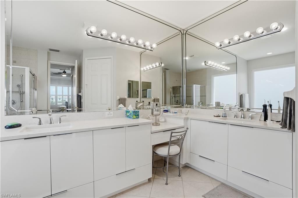 2033 Isla De Palma Cir, Naples, FL 34119 Photo
