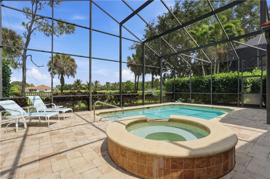 2033 Isla De Palma Cir, Naples, FL 34119 Photo