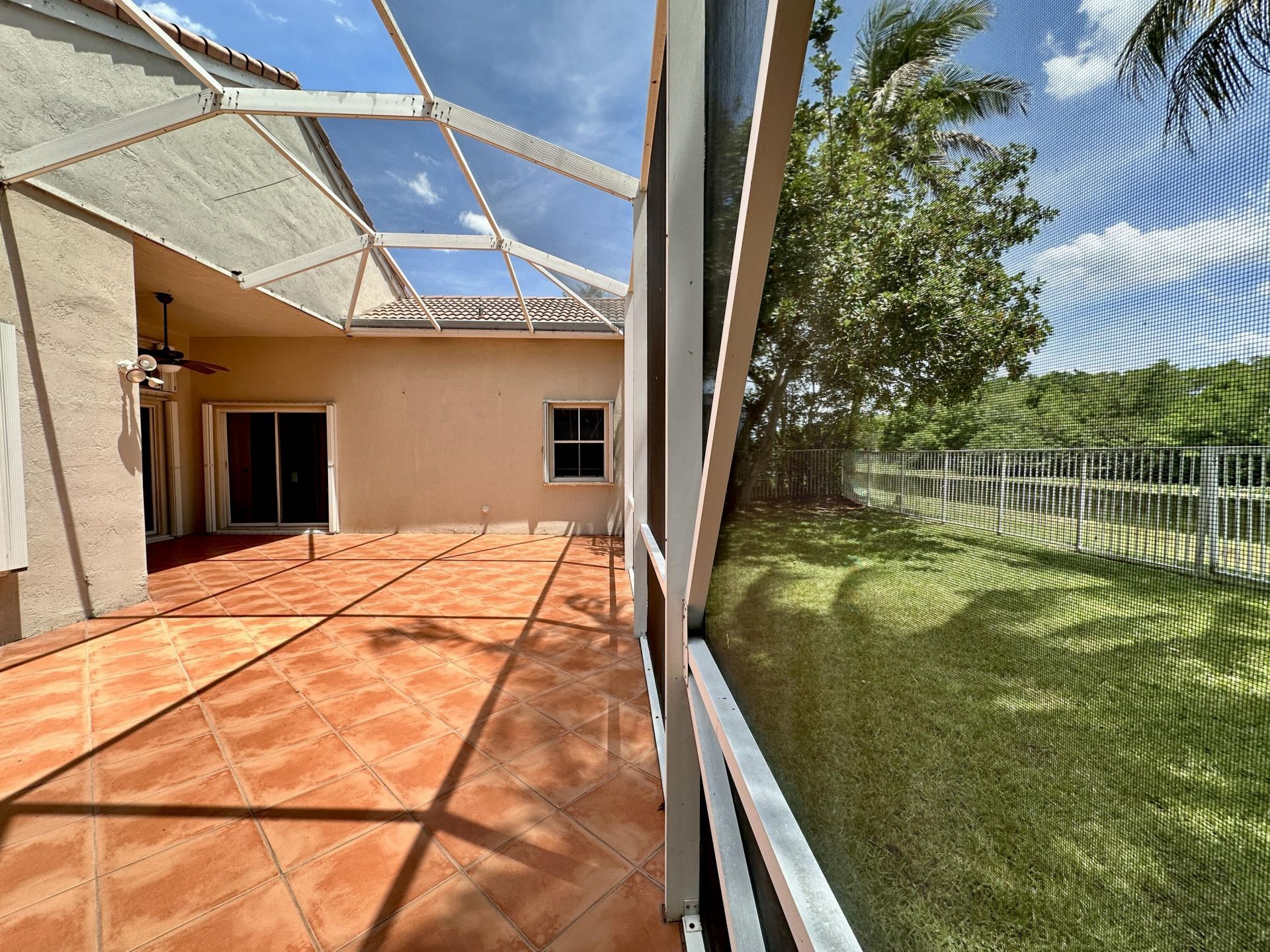 386 Carrington Drive, Weston, FL 33326 Photo