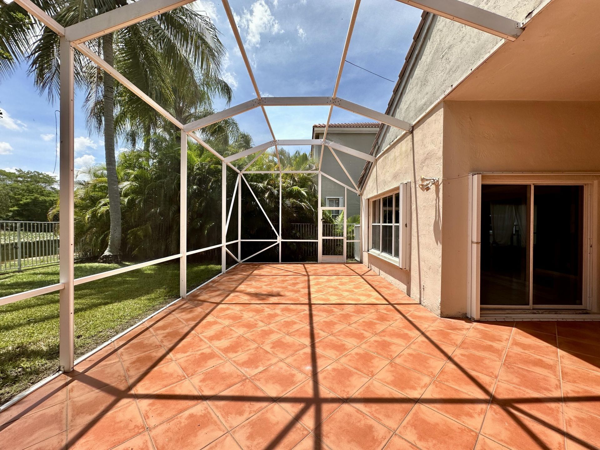 386 Carrington Drive, Weston, FL 33326 Photo