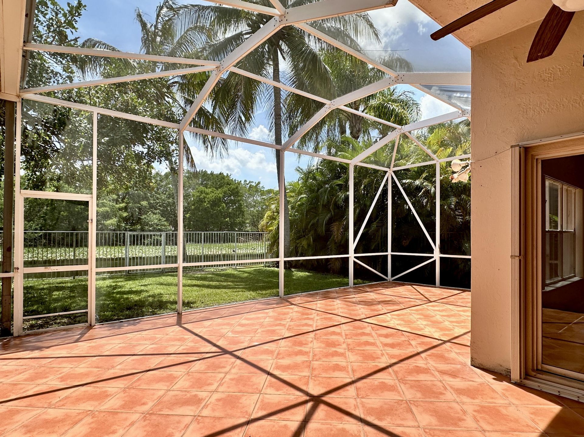 386 Carrington Drive, Weston, FL 33326 Photo