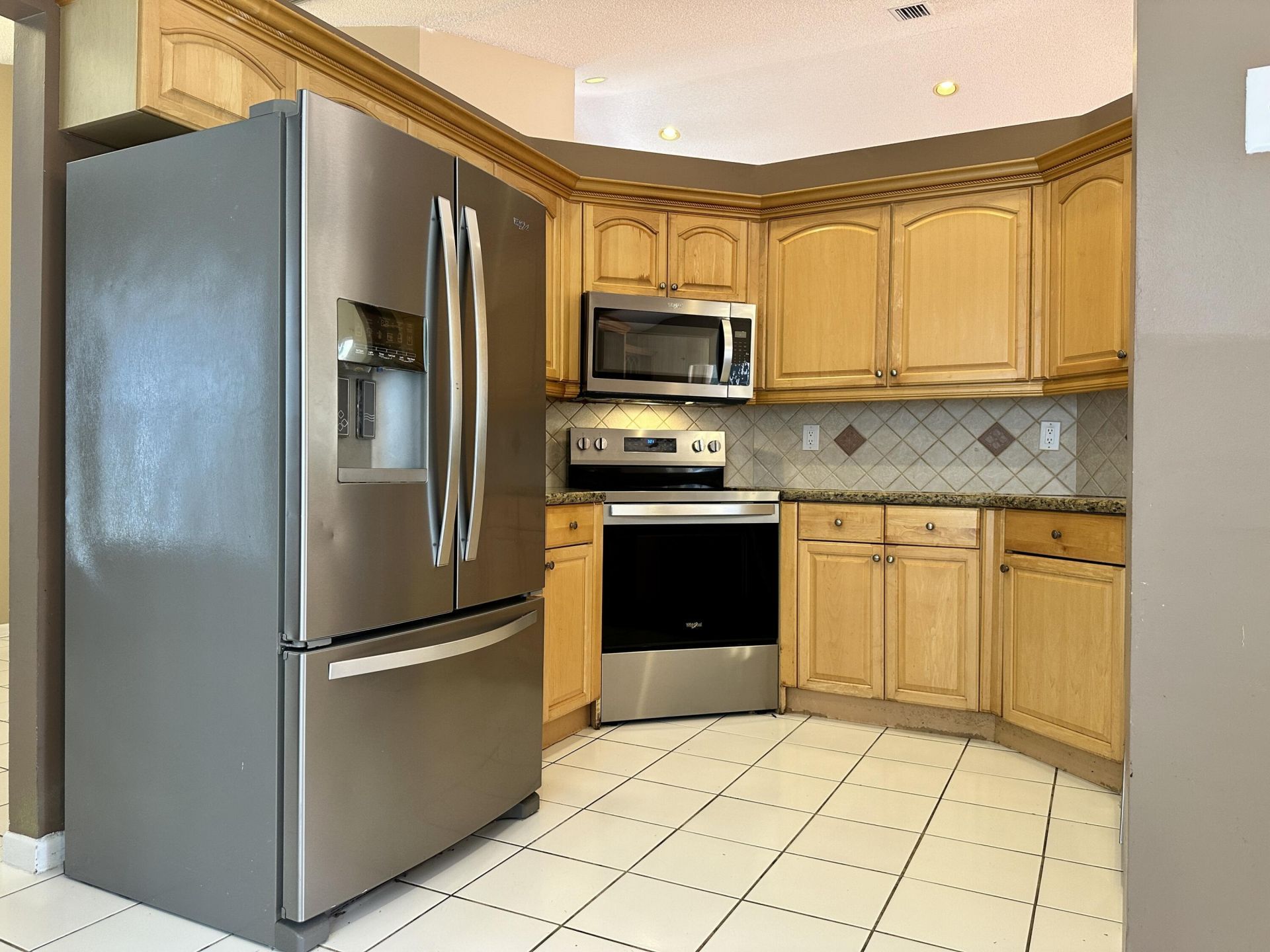 386 Carrington Drive, Weston, FL 33326 Photo