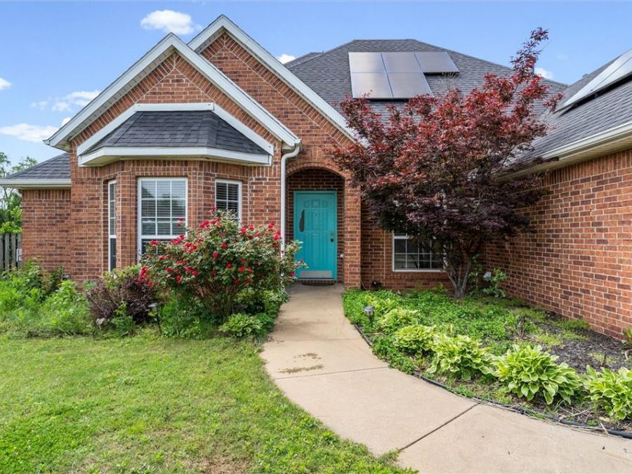 Property Image 4