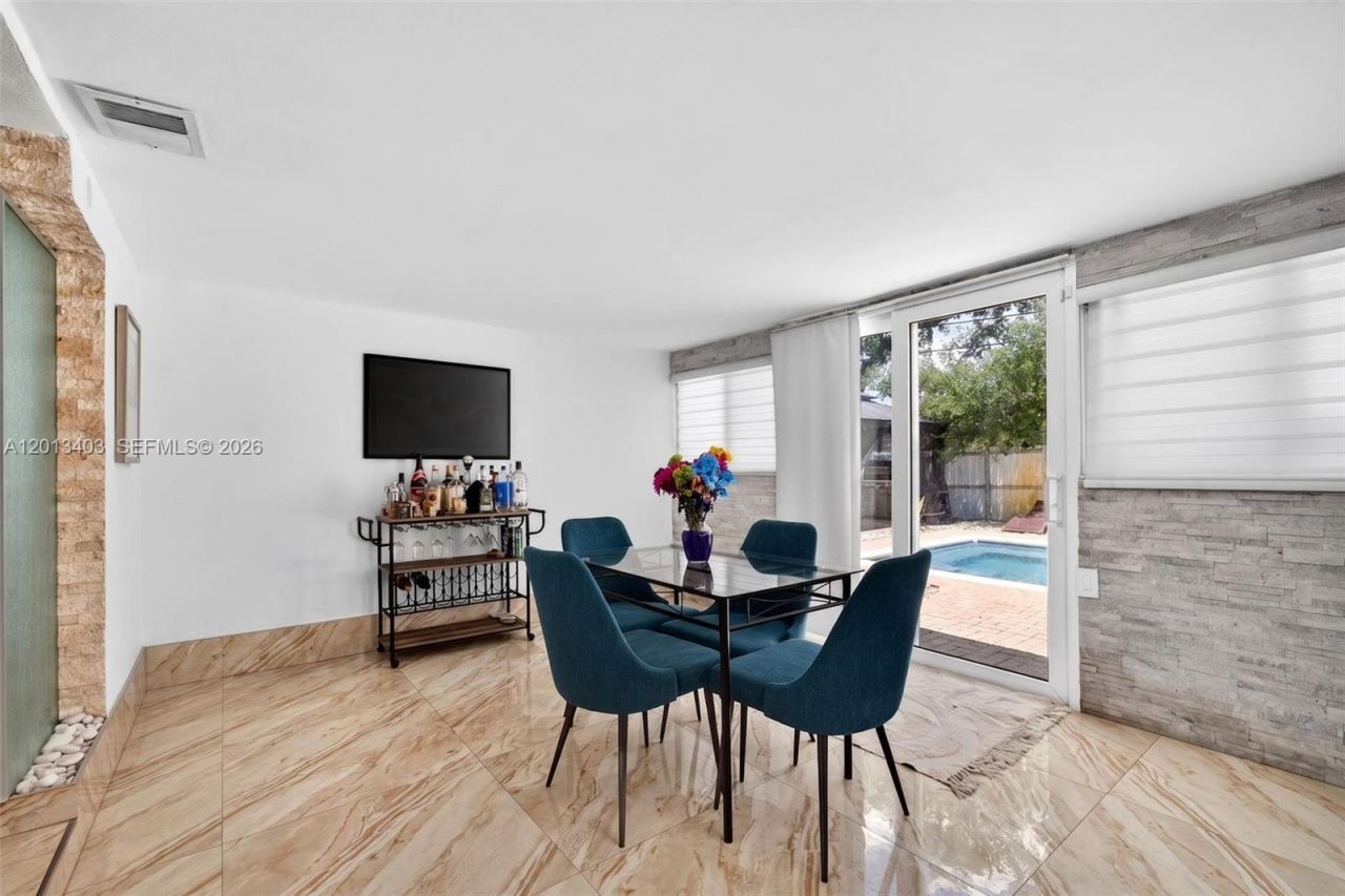 1823 SW 29th St , Fort Lauderdale, FL 33315 Photo