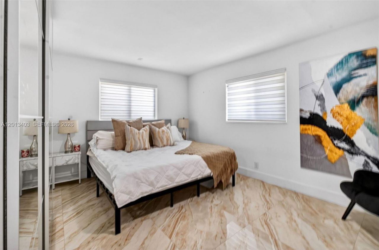 1823 SW 29th St , Fort Lauderdale, FL 33315 Photo