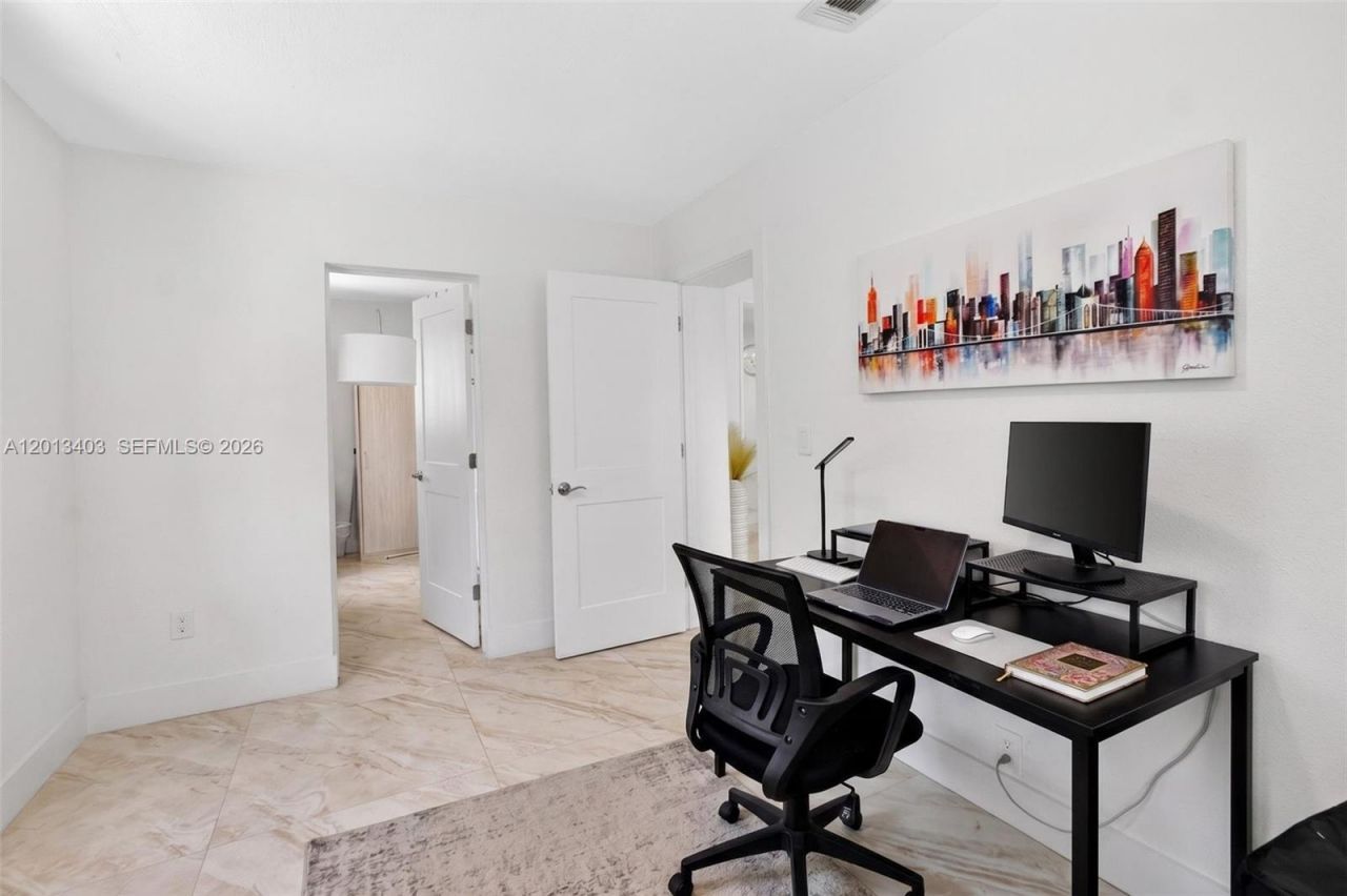 1823 SW 29th St , Fort Lauderdale, FL 33315 Photo