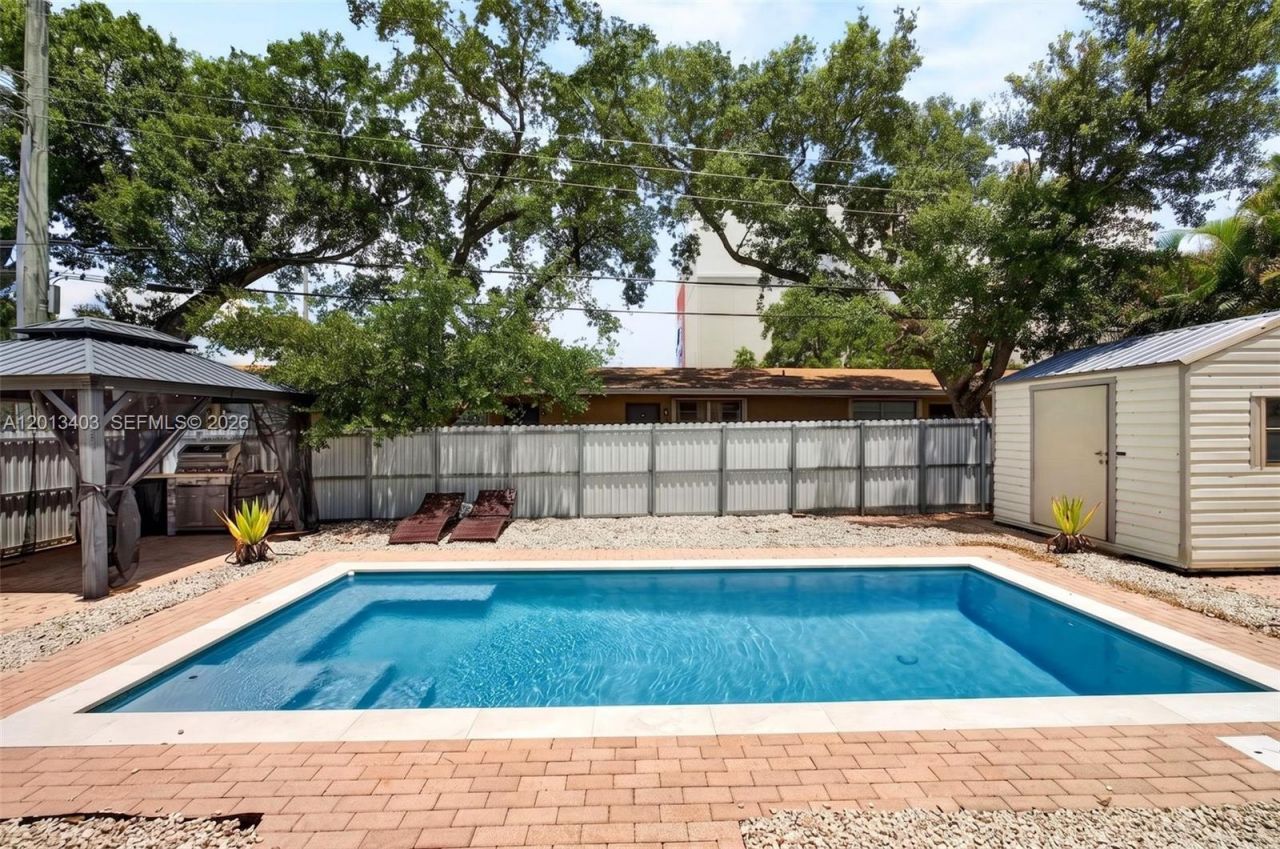 1823 SW 29th St , Fort Lauderdale, FL 33315 Photo