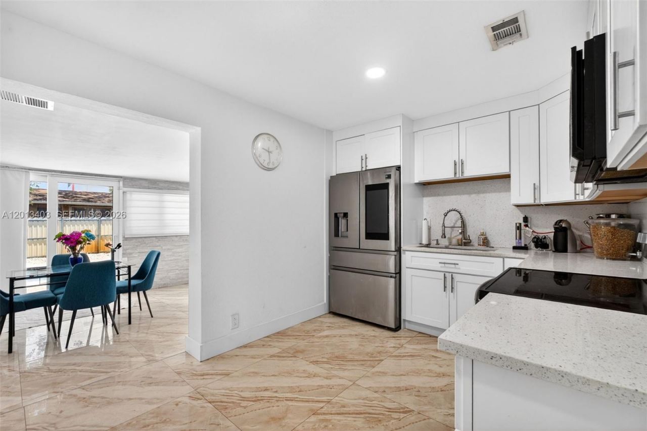 1823 SW 29th St , Fort Lauderdale, FL 33315 Photo