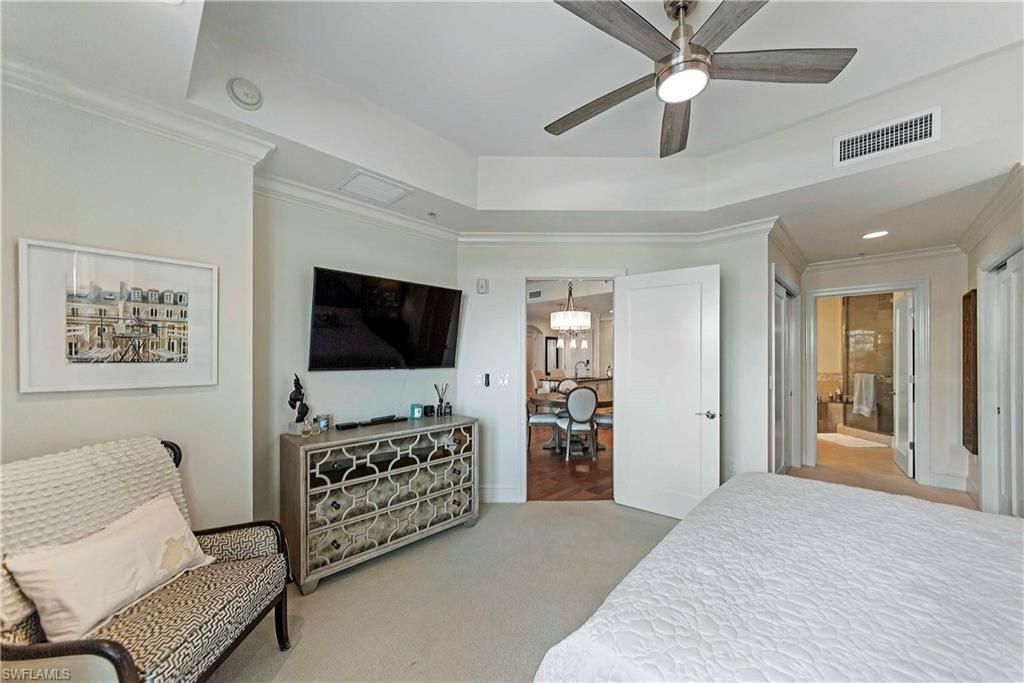 9115 Strada Pl , Unit 5501, Naples, FL 34108 Photo