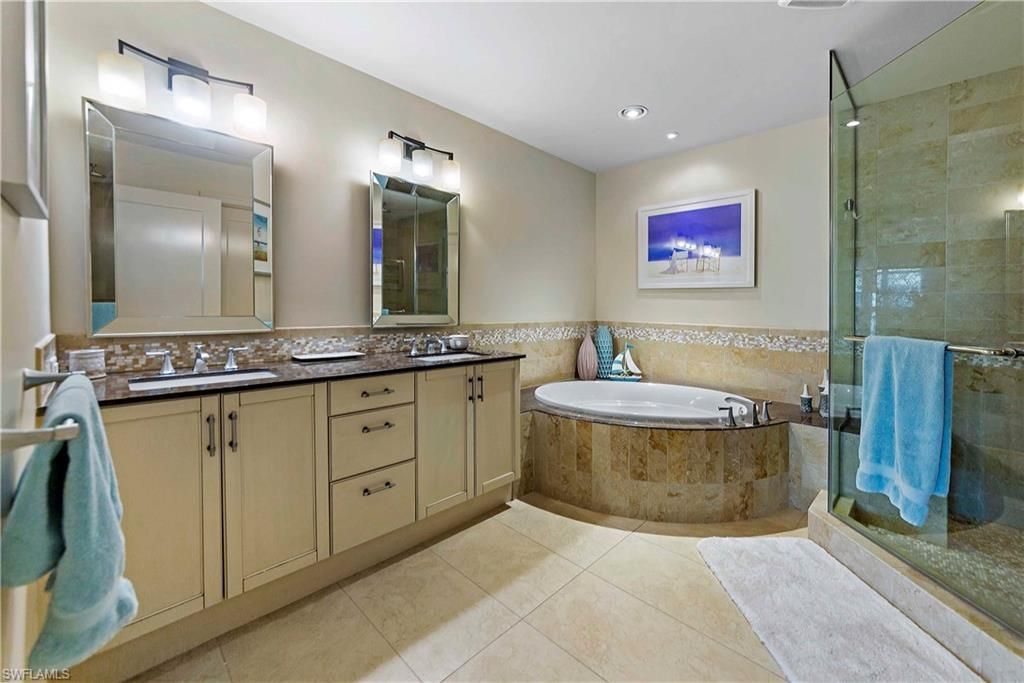 9115 Strada Pl , Unit 5501, Naples, FL 34108 Photo