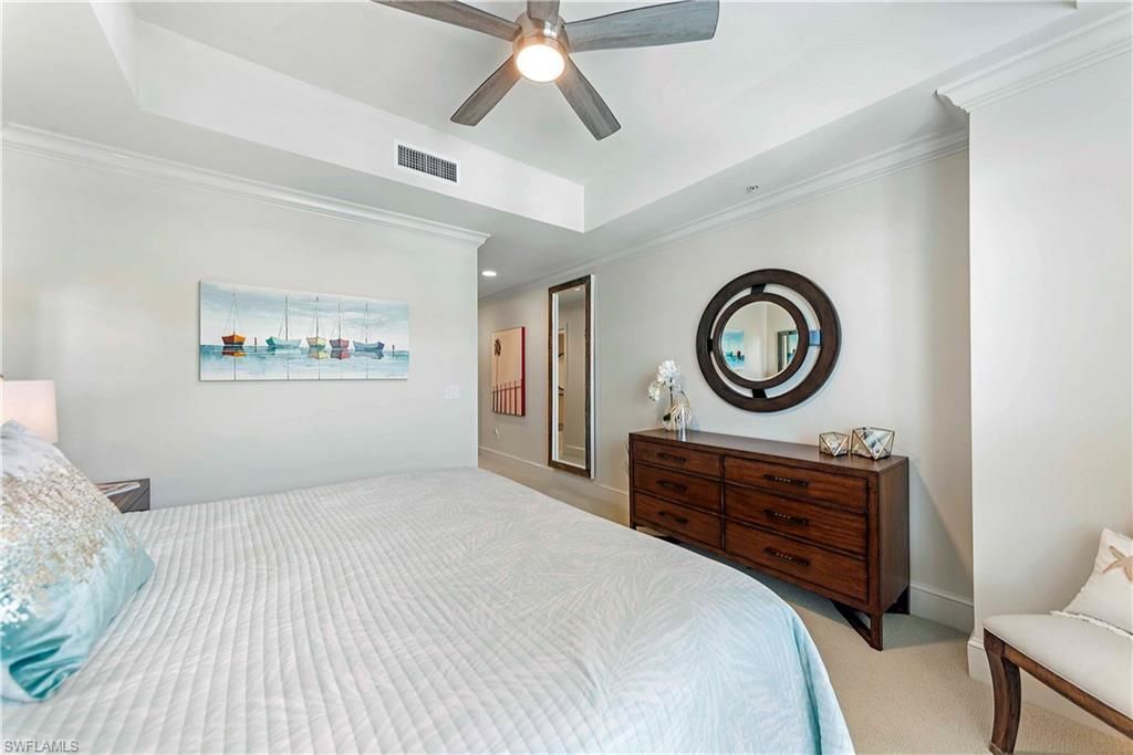 9115 Strada Pl , Unit 5501, Naples, FL 34108 Photo