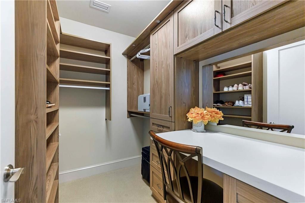 9115 Strada Pl , Unit 5501, Naples, FL 34108 Photo