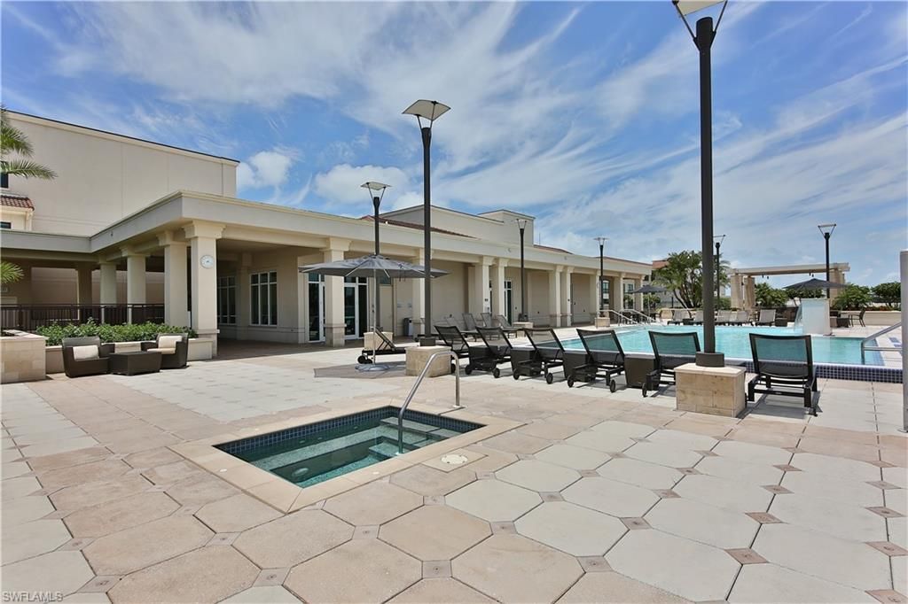9115 Strada Pl , Unit 5501, Naples, FL 34108 Photo