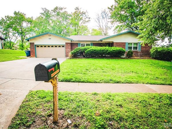 12783 Stoneridge Drive, Black Jack, MO 63033