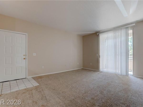 75 N Valle Verde Drive, Unit 623, Henderson, NV 89074