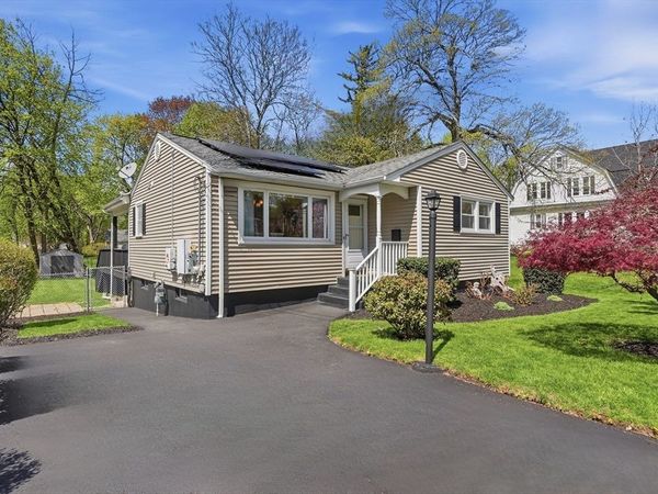 7 Park Villa Avenue, Worcester, MA 01606