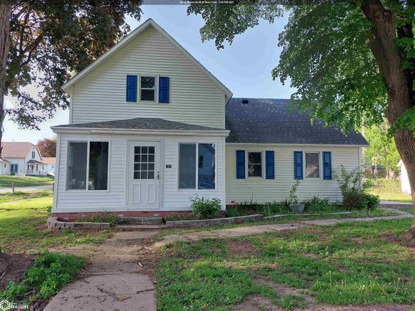 701 Lowell Avenue, Emerson, IA 51533