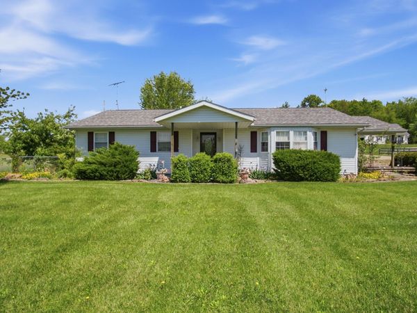 2760 Flint Ridge Road, Hopewell, OH 43746
