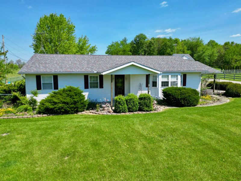 2760 Flint Ridge Road, Hopewell, OH 43746 Photo 9