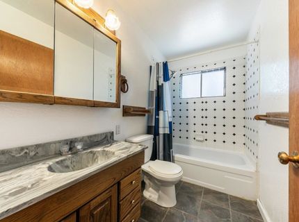 995 Holly Road, Tahoe City, CA 96145 Photo