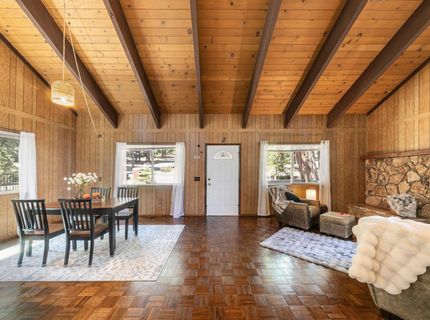 995 Holly Road, Tahoe City, CA 96145 Photo