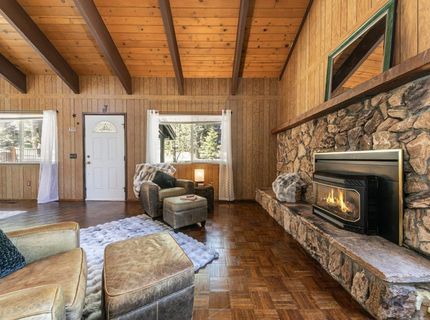 995 Holly Road, Tahoe City, CA 96145 Photo
