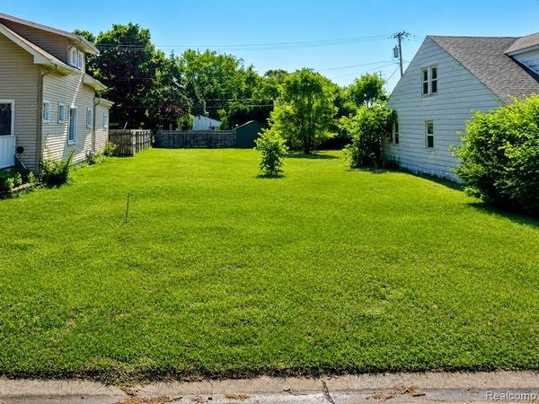 20800 Rensselaer Street , Farmington Hills, MI 48336