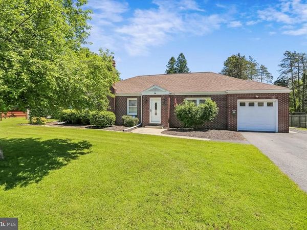 321 N 3RD STREET, OAKLAND, MD 21550