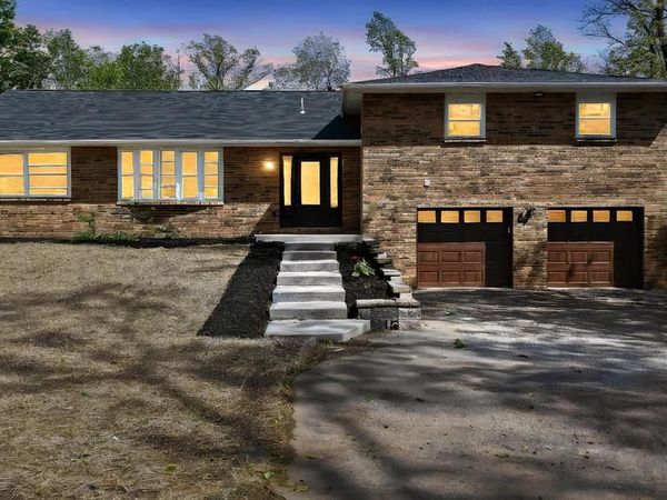 318 MARIENSTEIN ROAD , OTTSVILLE, PA 18942