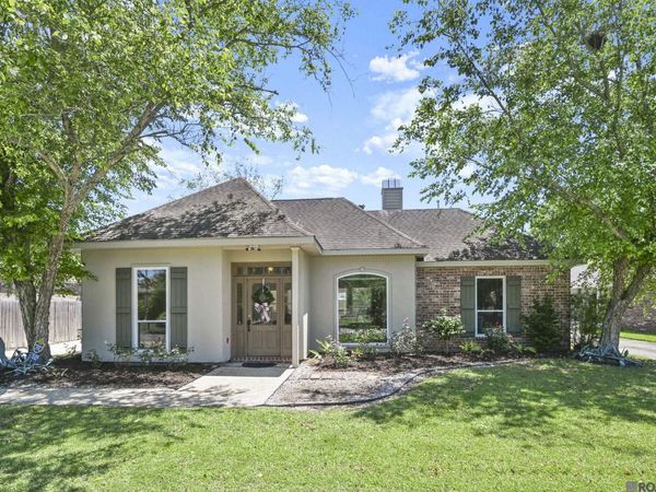 10526 Springbrook Ave, Baton Rouge, LA 70810