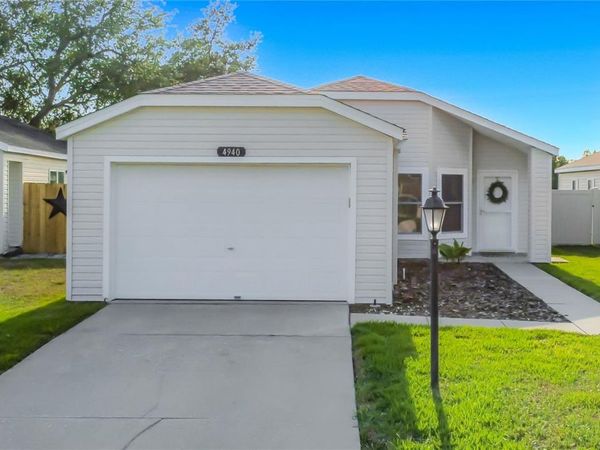 4940 HERON RUN CIRCLE , LEESBURG, FL 34748