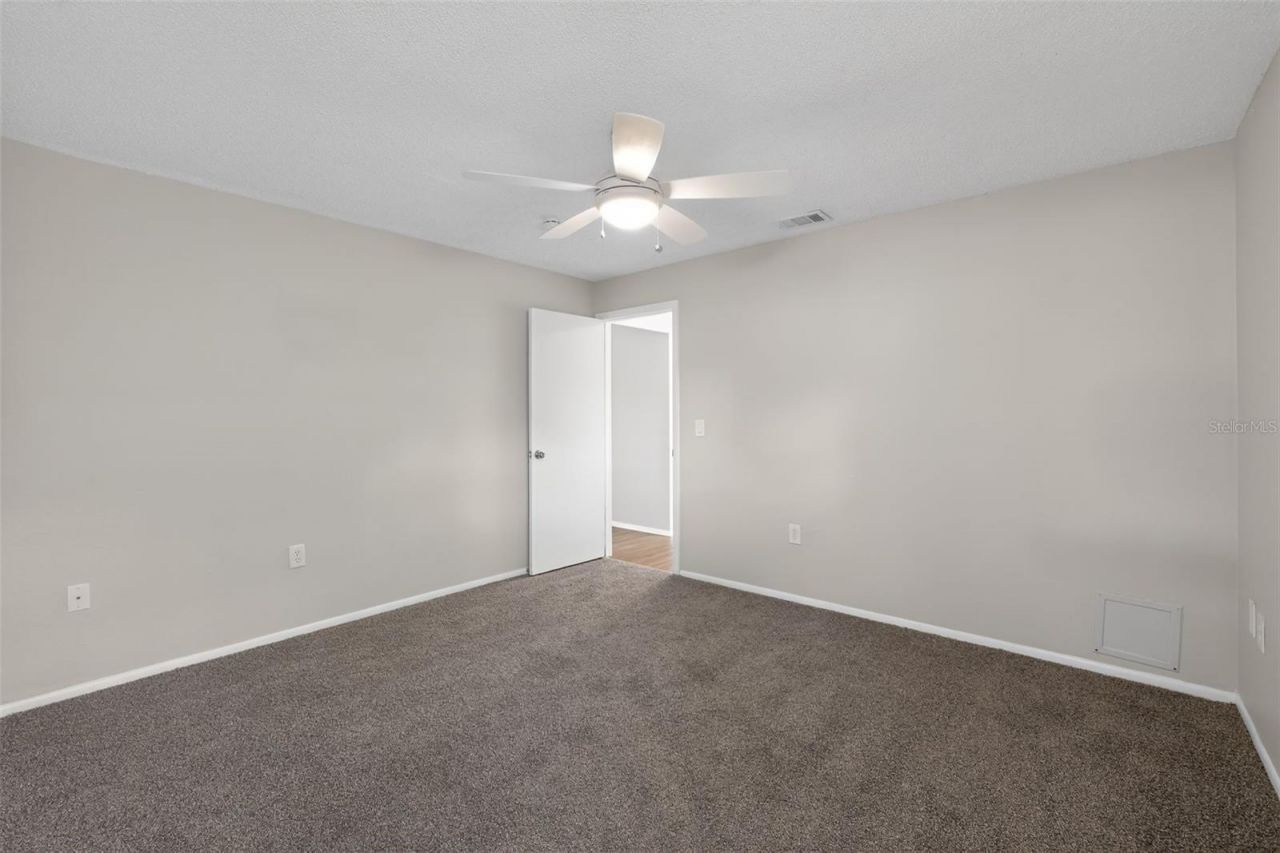 1404 Vinetree Drive , Brandon, FL 33510 Photo