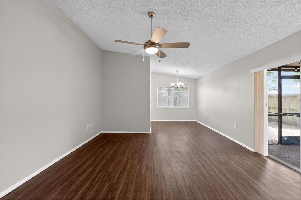 1404 Vinetree Drive , Brandon, FL 33510 Photo