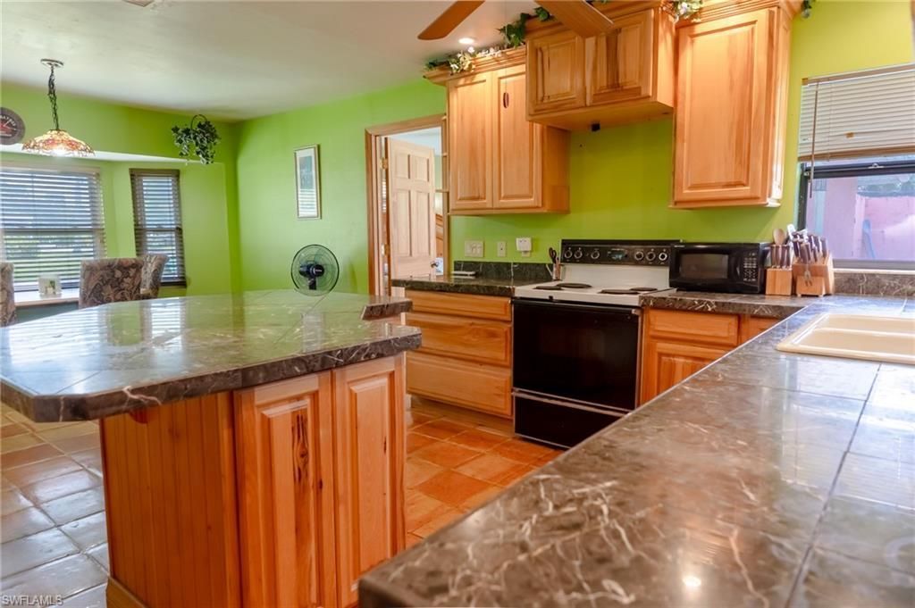 4240 Riverview Rd , Fort Myers, FL 33905 Photo