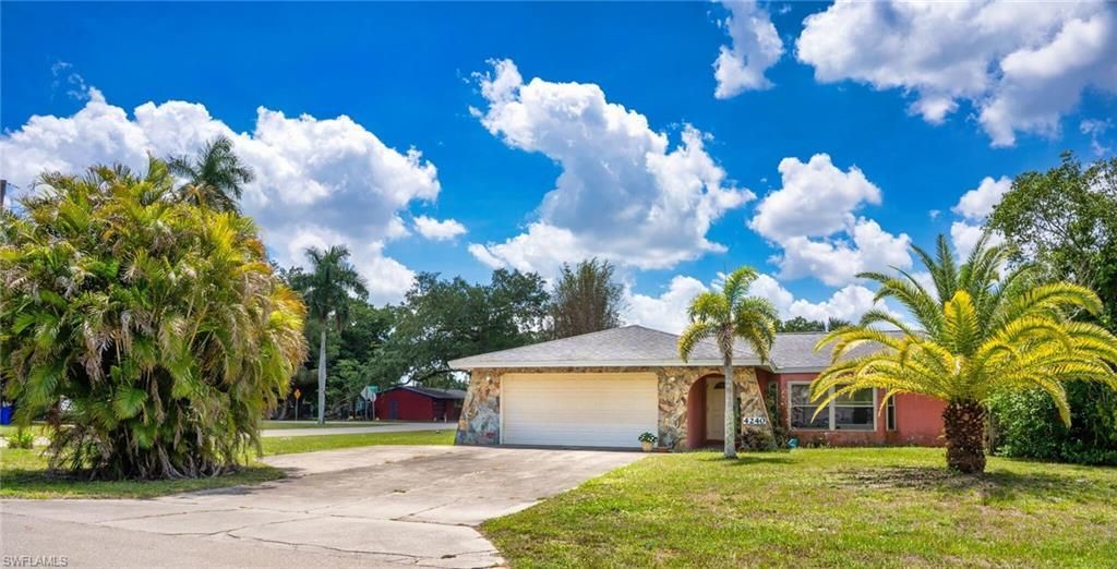 4240 Riverview Rd , Fort Myers, FL 33905 Photo