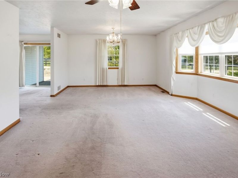 2760 Flint Ridge Road, Hopewell, OH 43746 Photo 18
