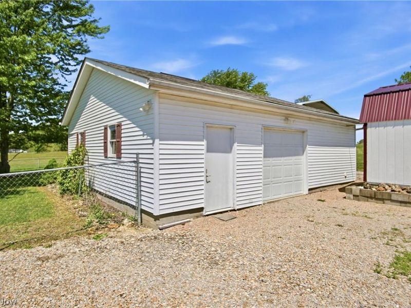 2760 Flint Ridge Road, Hopewell, OH 43746 Photo 47