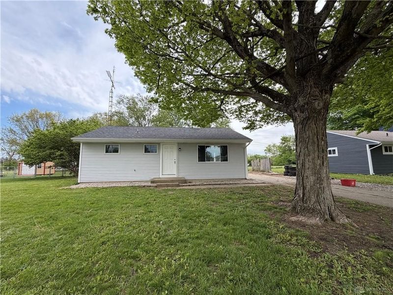 120 Wynona Drive, Eaton, OH 45320 Photo 2