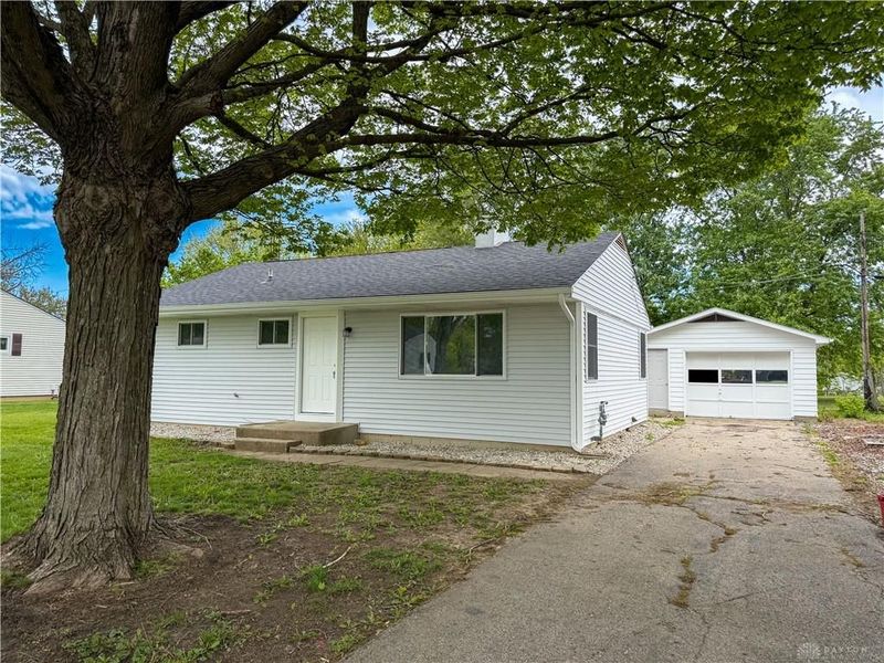 120 Wynona Drive, Eaton, OH 45320 Photo 3