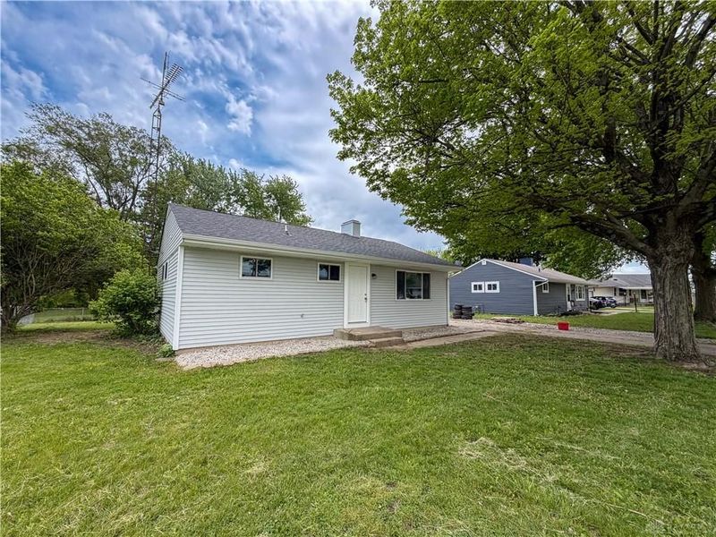 120 Wynona Drive, Eaton, OH 45320 Photo 5