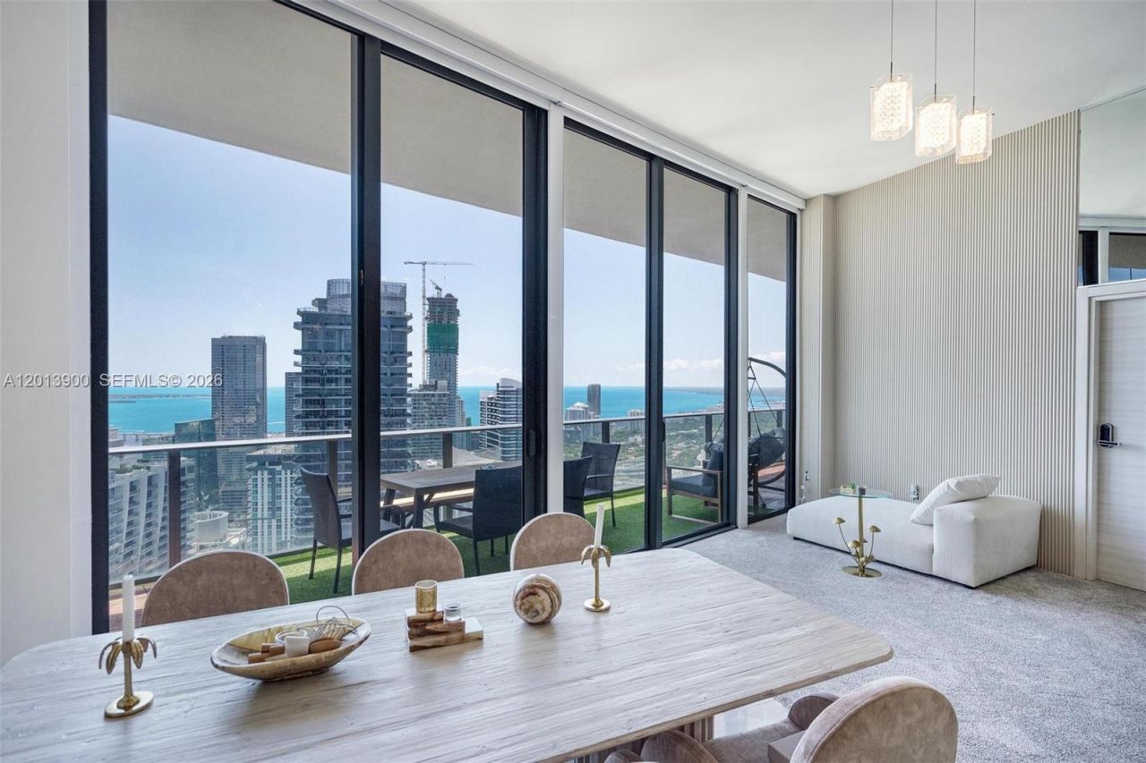 801 S Miami Ave, Unit 5702, Miami, FL 33130 Photo