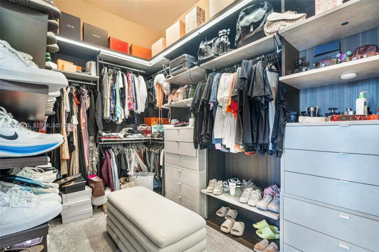 801 S Miami Ave, Unit 5702, Miami, FL 33130 Photo
