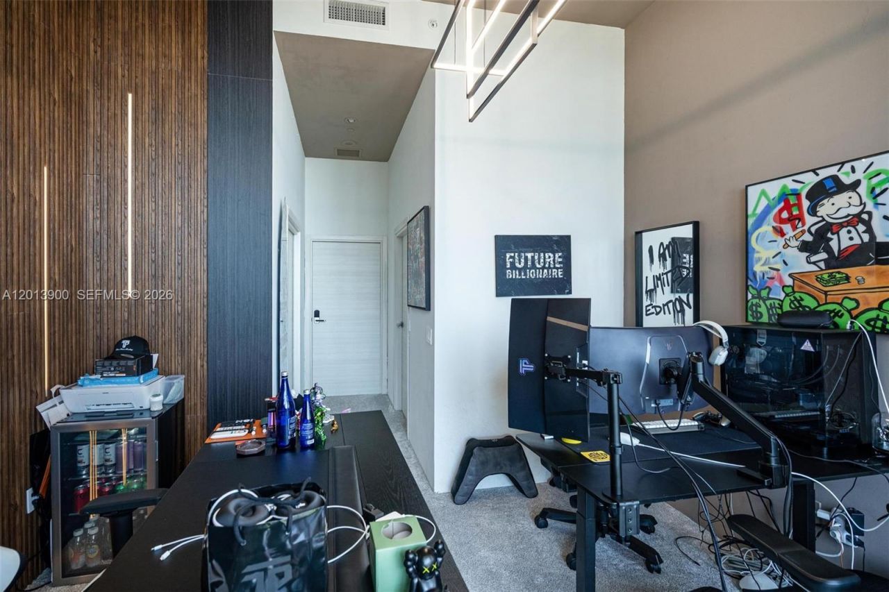 801 S Miami Ave, Unit 5702, Miami, FL 33130 Photo