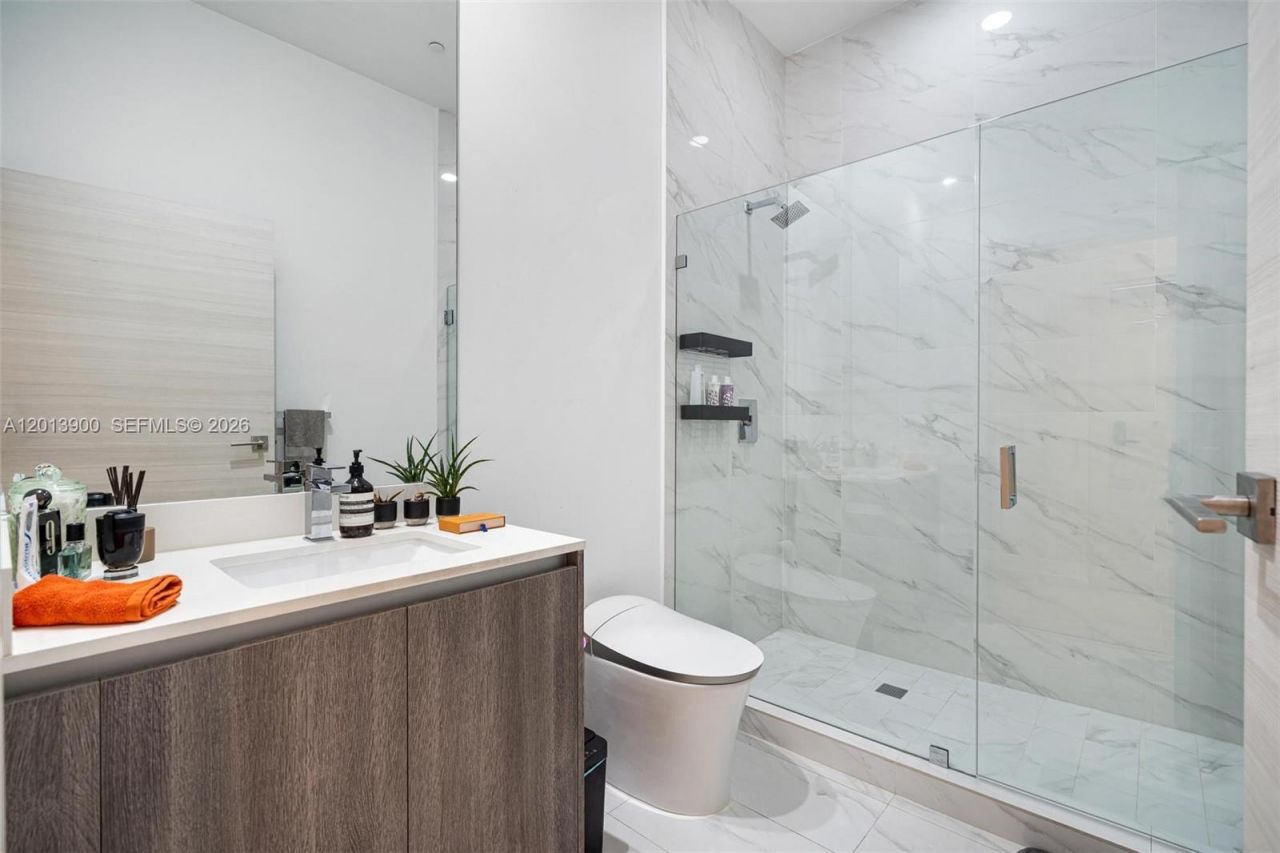 801 S Miami Ave, Unit 5702, Miami, FL 33130 Photo