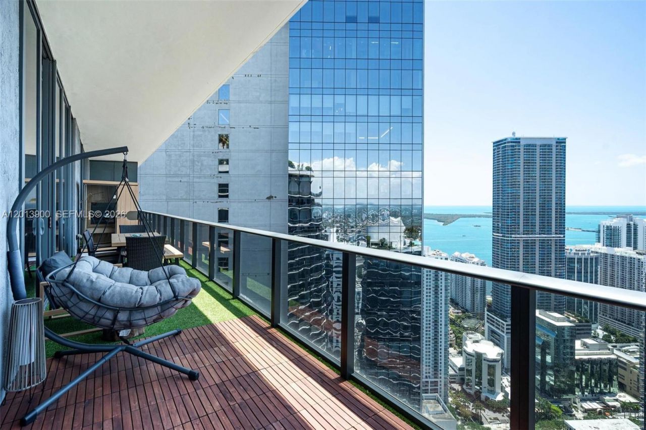 801 S Miami Ave, Unit 5702, Miami, FL 33130 Photo